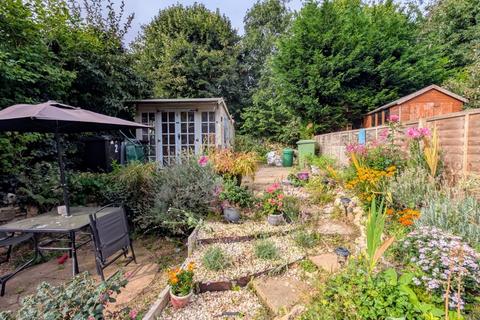 2 bedroom terraced house for sale, The Row, Main Street