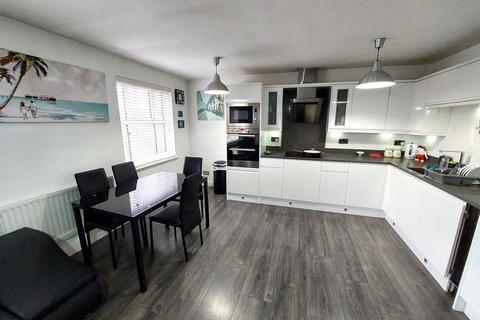 2 bedroom apartment for sale, Bankfield Street, Blackley, M9