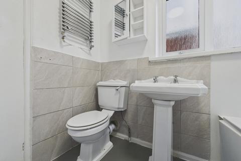 3 bedroom semi-detached house for sale, Rencliffe Avenue, Broom