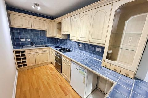 2 bedroom apartment to rent, Glebe Lane, Basingstoke RG23
