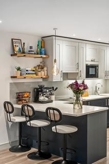 3 bedroom apartment for sale, Northwood Avenue, Purley, CR8