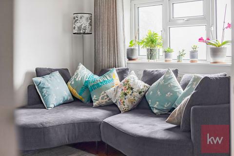 undefined, Queens Road, Marlow, SL7