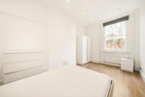 2 bedroom flat to rent, St. Pauls Avenue, London NW2