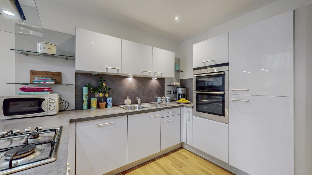 31-print-87 Dunlop Street Flat 1.8 The Metropole 2