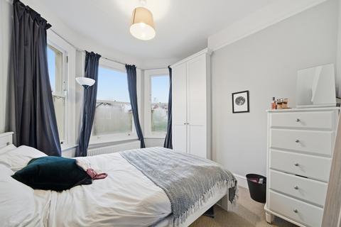 2 bedroom maisonette to rent, Telford Avenue, Streatham SW2