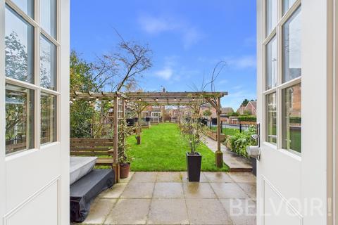 2 bedroom flat for sale, The Furlongs, Bicton Heath, Shrewsbury, SY3