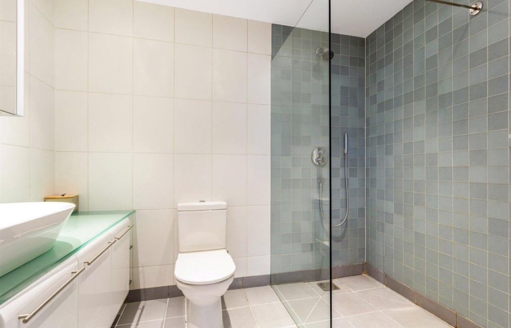 Master En-Suite
