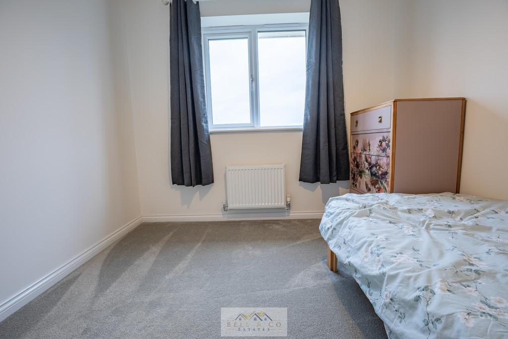 Bedroom 2.1