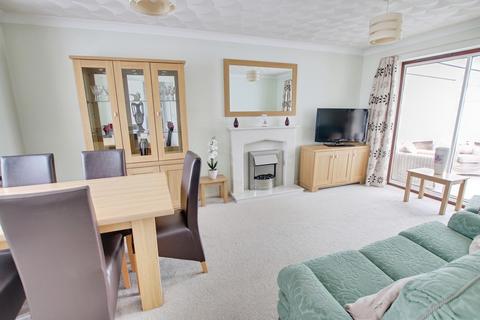 2 bedroom detached bungalow for sale, Olivers Way, March PE15