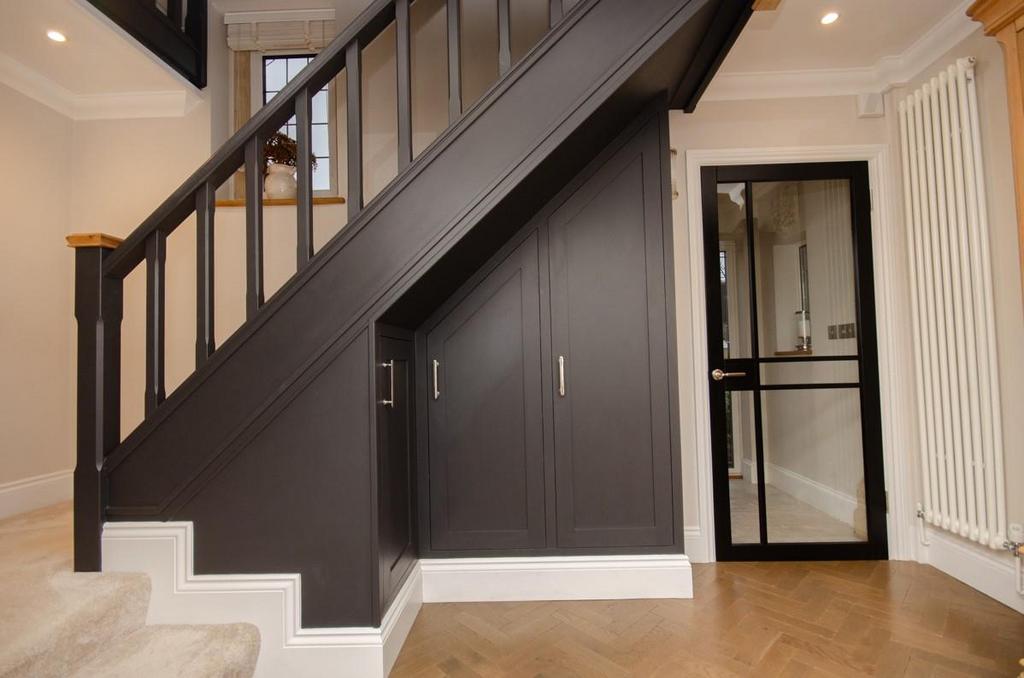 Hallway.jpg