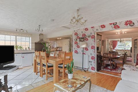 3 bedroom detached house for sale, Tytherley Green, Bournemouth