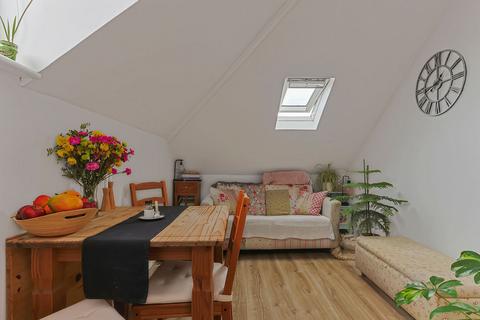 1 bedroom apartment for sale, Hawkwood Road, Bournemouth