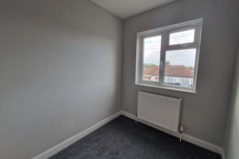 3 bedroom end of terrace house to rent, Bellman Avenue, Gravesend, Kent, DA12 1RE