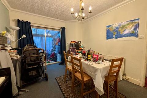 undefined, Burwood Road, Abington NN3