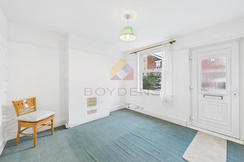 2 bedroom semi-detached house for sale, Canterbury Road, COLCHESTER CO2