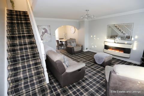 3 bedroom end of terrace house for sale, Priestfield Close, Tyne and Wear SR3