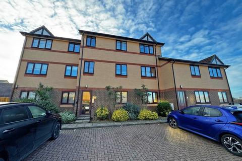 3 bedroom apartment for sale, Emerald Quay, Shoreham-by-Sea BN43