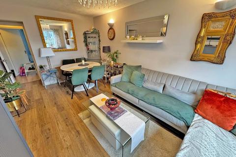 3 bedroom apartment for sale, Emerald Quay, Shoreham-by-Sea BN43