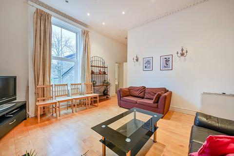 2 bedroom flat to rent, The Mall, Ealing, London, W5