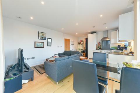 2 bedroom flat for sale, Prince Court, 5 Nelson Street, London, E16