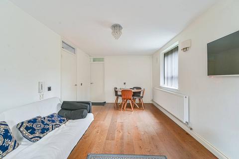 1 bedroom flat to rent, Tom Smith Close, Greenwich, London, SE10