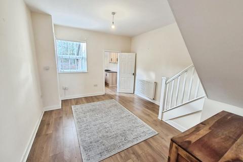 2 bedroom terraced house to rent, Bangor Street, Greater Manchester SK5