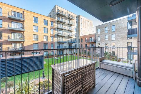 2 bedroom flat for sale, Lountain House, Thamesmead, SE28