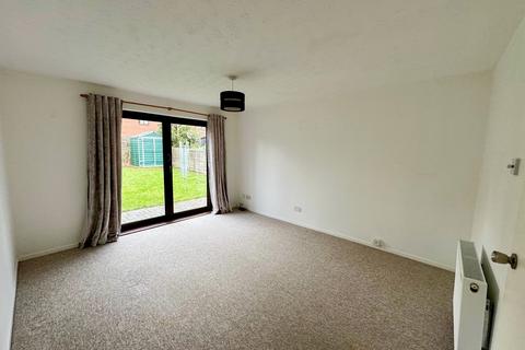 2 bedroom semi-detached house for sale, Turton Way, Kenilworth