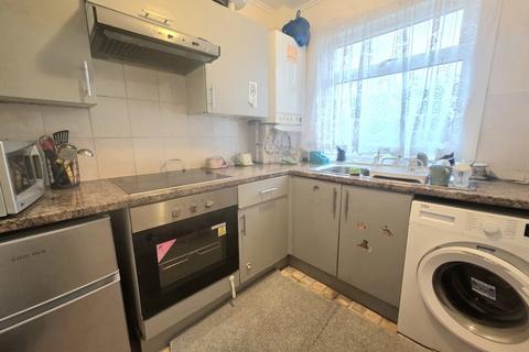 1 bedroom apartment for sale, View Close, Harrow