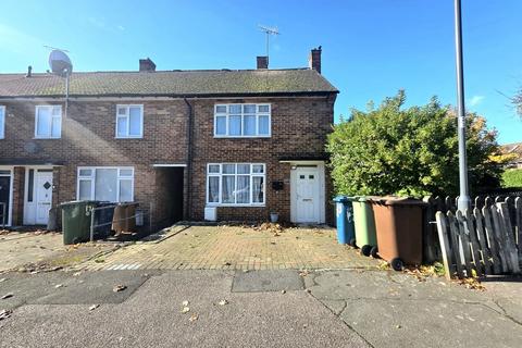 Carmelite Road, Harrow