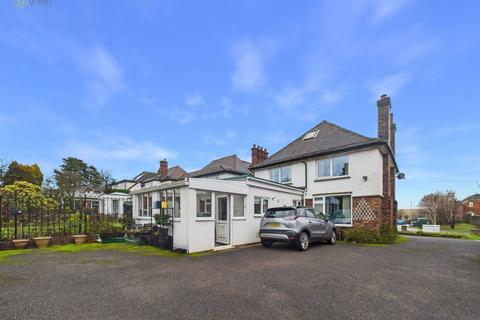 3 bedroom detached house for sale, Upper Gungate, Tamworth B79