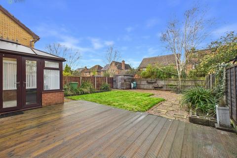 4 bedroom detached house for sale, Durlston Close, Tamworth B77