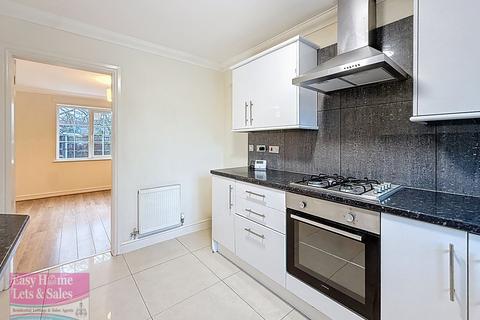 3 bedroom semi-detached house for sale, Manor House Close, Leyland