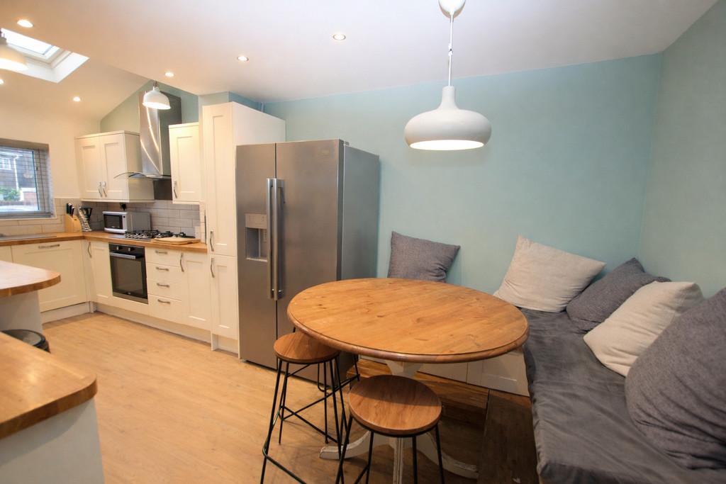 Kitchen 3