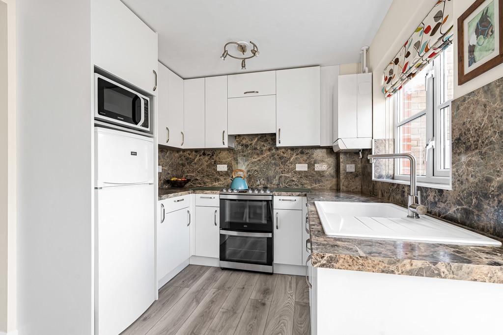 Kitchen (2)