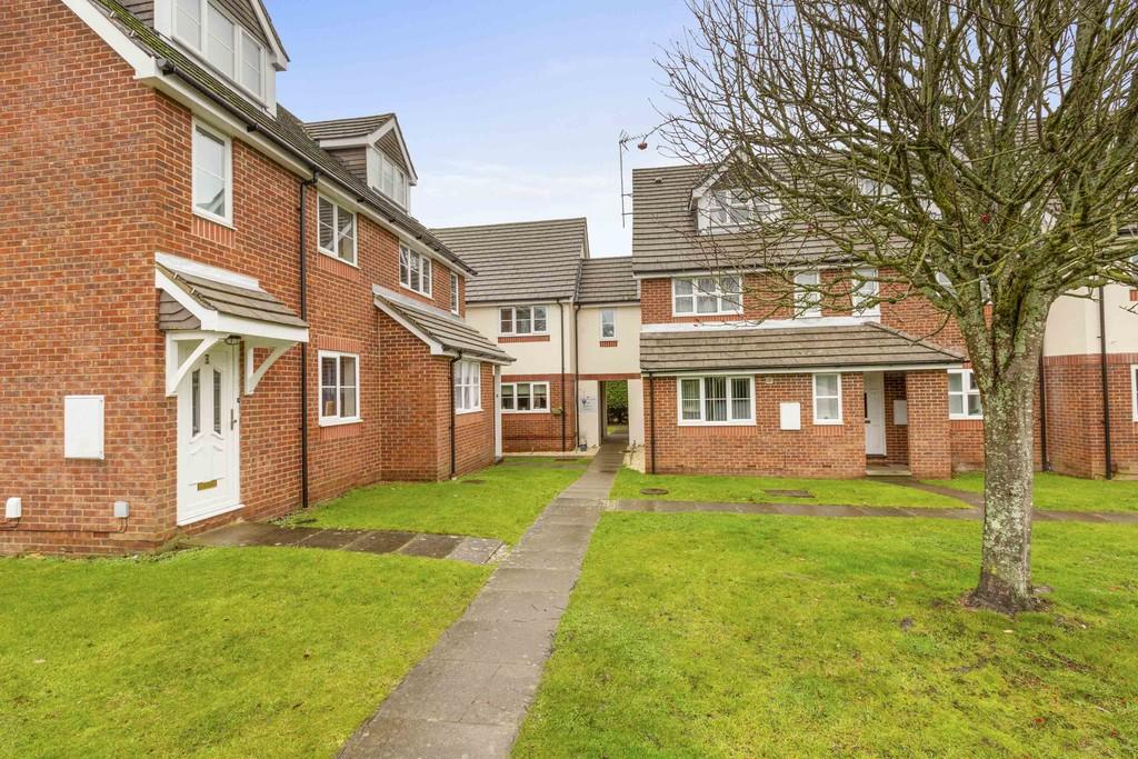 10 Derwent Close, HP7 9 PG (LOW RES)-14