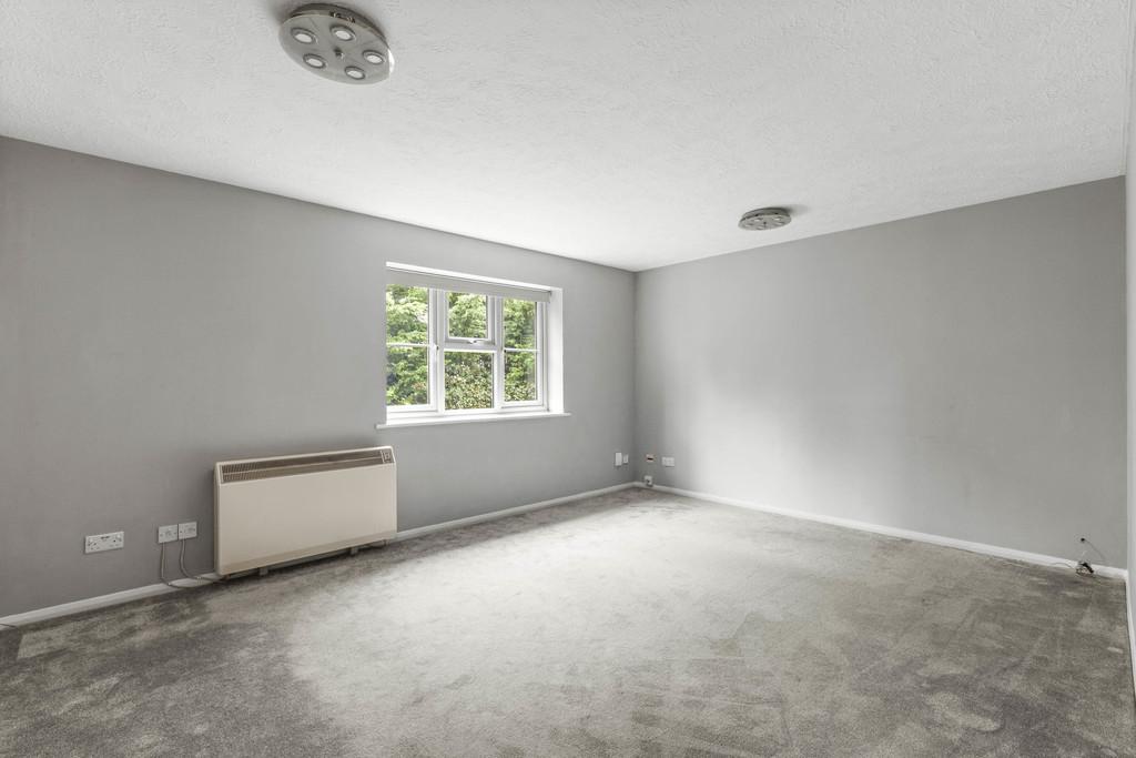 10 Derwent Close, HP7 9 PG (LOW RES)-1