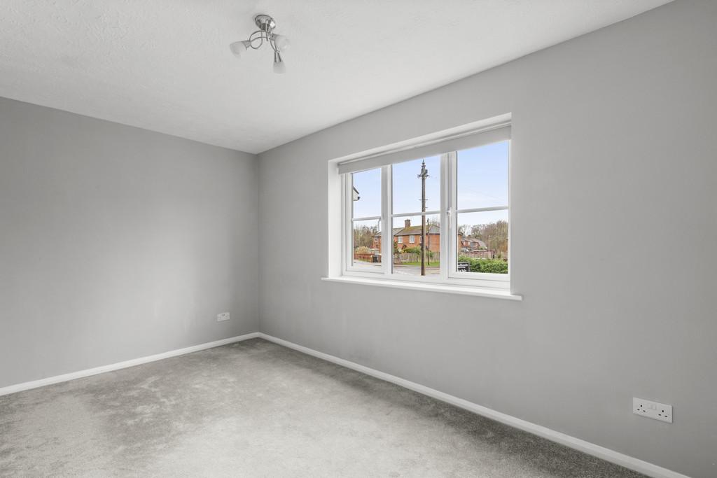 10 Derwent Close, HP7 9 PG (LOW RES)-5