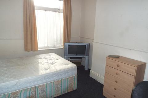 3 bedroom terraced house for sale, Suffolk Street, Hull