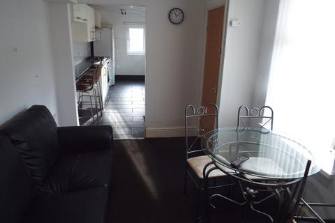3 bedroom terraced house for sale, Suffolk Street, Hull