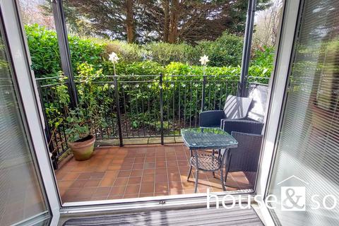 2 bedroom apartment for sale, St. Peters Road, Bournemouth Town Centre, BH1