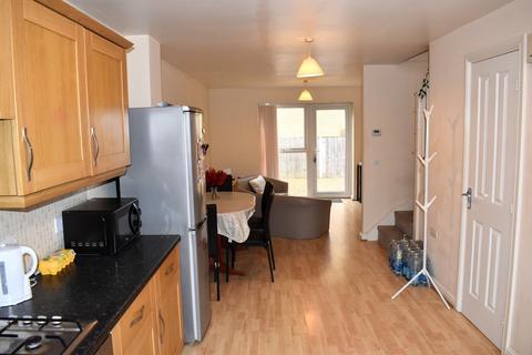 2 bedroom end of terrace house to rent, Hitchen Street, Grove Village, Manchester
