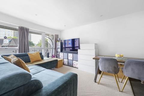 2 bedroom apartment for sale, Douglas Road, London N22