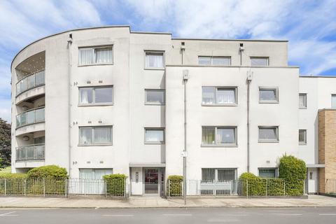 2 bedroom apartment for sale, Douglas Road, London N22