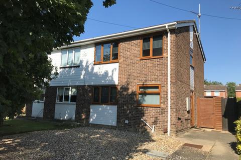 3 bedroom semi-detached house to rent, Bittern Close, St. Ives PE27