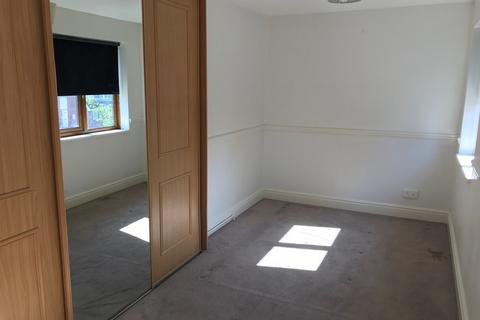 3 bedroom semi-detached house to rent, Bittern Close, St. Ives PE27