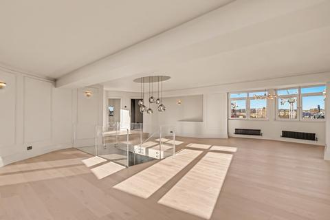4 bedroom penthouse to rent, Athena Court, Finchley Road, St Johns Wood, London NW8