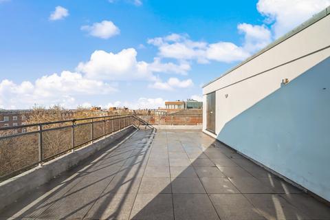 4 bedroom penthouse to rent, Athena Court, Finchley Road, St Johns Wood, London NW8