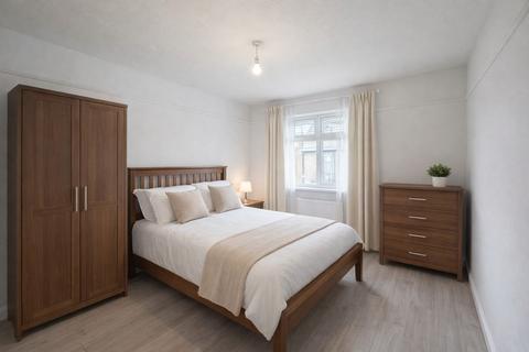 2 bedroom apartment to rent, Vine Place, Hounslow TW3