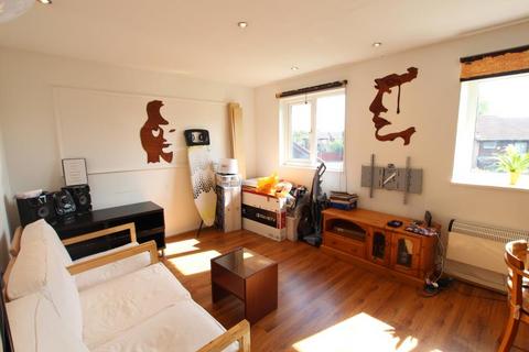 undefined, Willowmead Close, Woking GU21